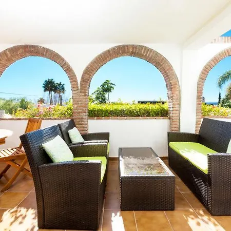 Vakantiehuis Sleeps 6 Pool Air Con Wifi Estepona