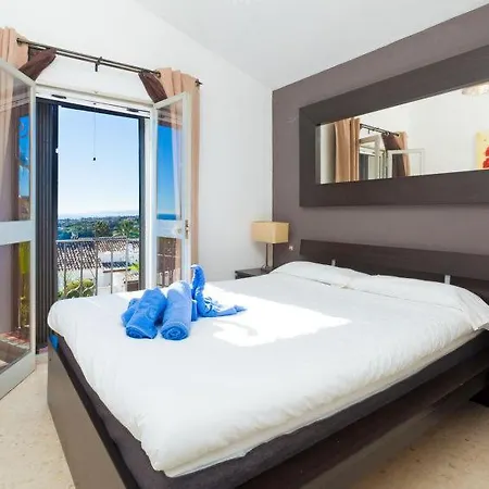 Vakantiehuis Sleeps 6 Pool Air Con Wifi Estepona